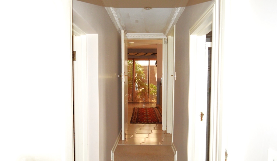 4 Bedroom Property for Sale in Wilkoppies North West